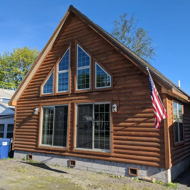The Cabin at Sodus Point, 5 Bedrooms - Image 1