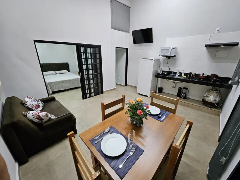 Furnished Apartment with Air-Conditioning - Lagos Region - Image 1