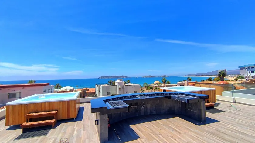 Condo 2 rec Terrace with Jacuzzis Ocean View Wifi - Image 1