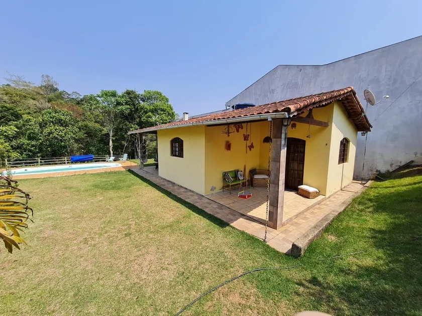 A peaceful place to be with family or friends - Image 1