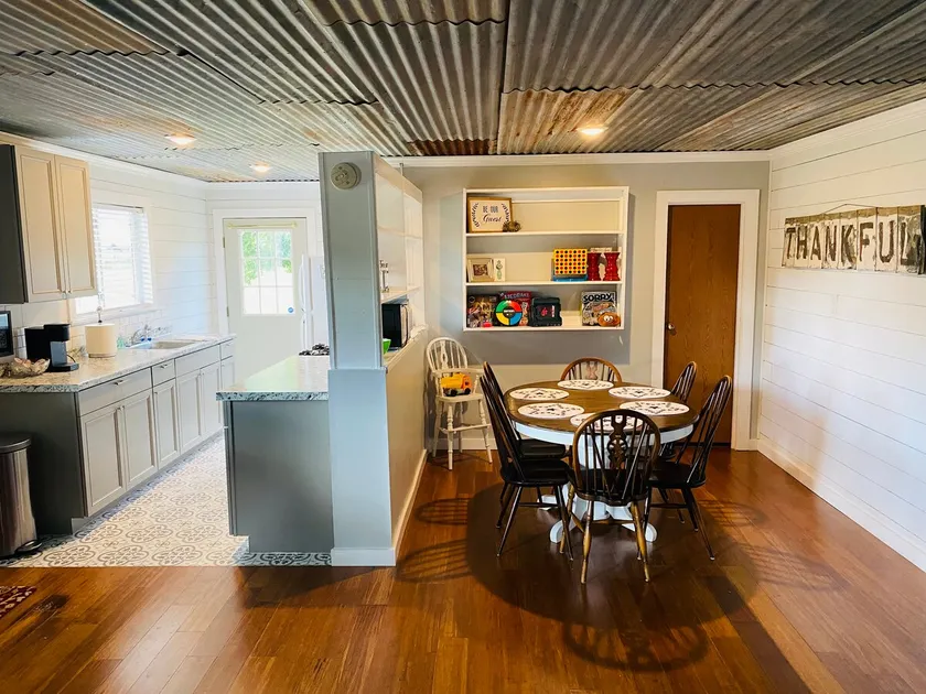 The guest house at Lily Pad Lane - Image 1