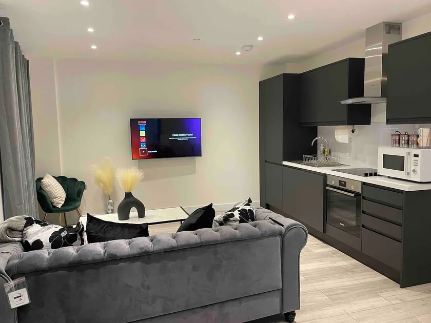 Classic and Cosy 2 bedroom Flat Croydon - Image 1