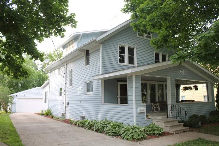 Stewartville Charmer 4/2 by Park, 8 min to airport - Image 1