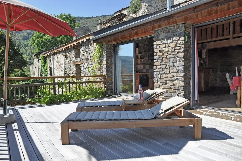Villa ad Ayguatébia-Talau con Giardino & BBQ - Image 1