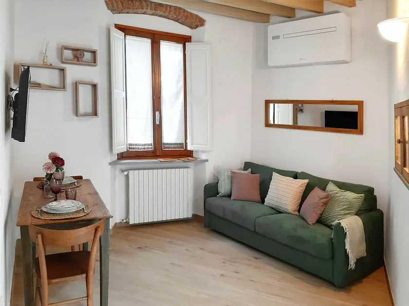 Giardino delle Rose Guest House - Image 1