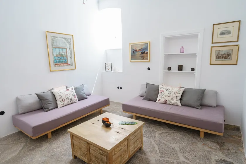 LIVIN Hydra Garden Suite - Image 1