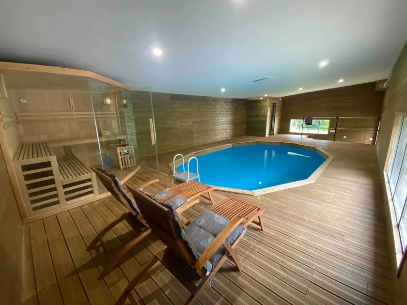 Beautiful spa house - Image 1