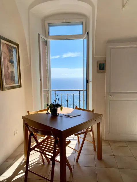 Grandparents' seaside house - Image 1