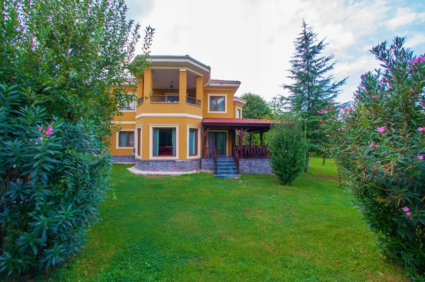 Kırkpınar Sapanca villa - Image 1