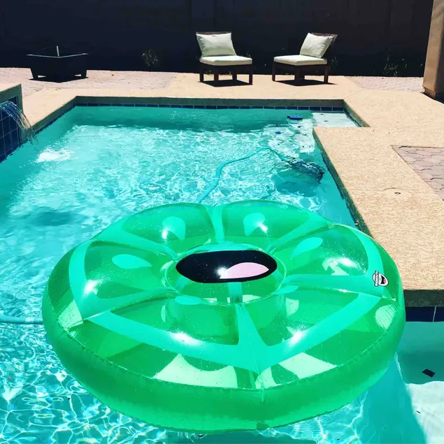 3BR Goodyear Home Pvt Pool Sleeps 8 - Image 1