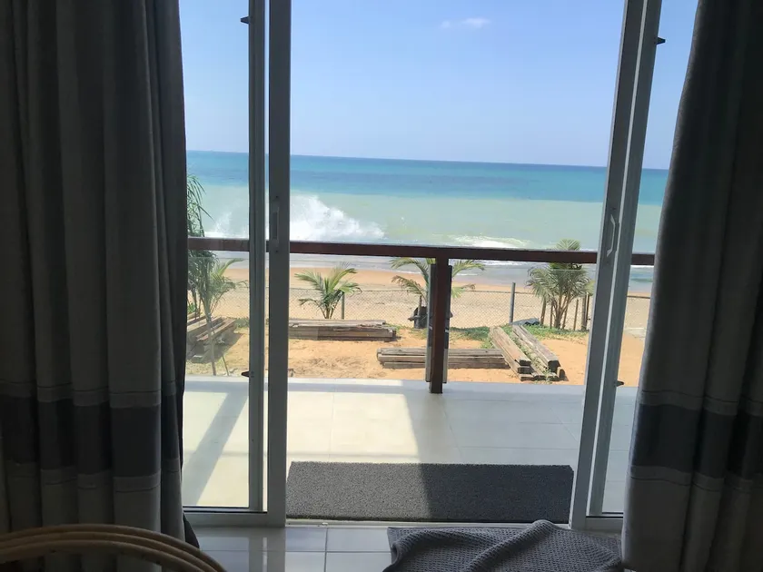 VILLA SANARA Absolute Beach Front Colombo North - Image 1