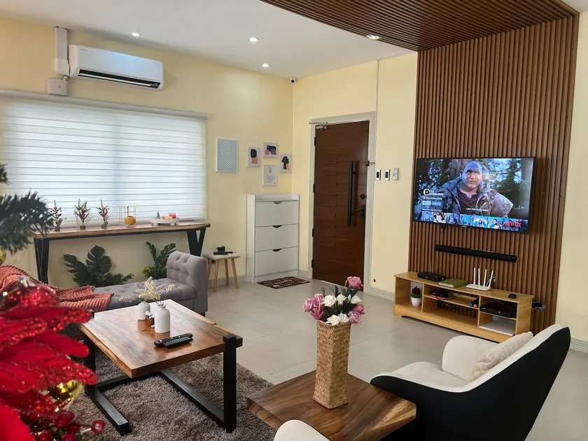 Luxury 3BR Villa w Plunge Pool near SM Batangas City- Instagram-Worthy! - Image 1