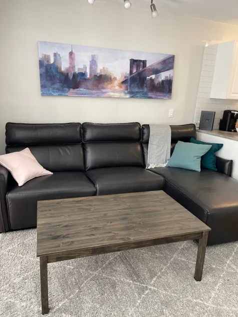 Comfortable “Hideout” in the city - Image 1