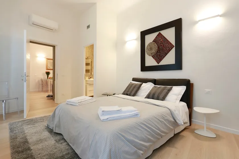 Opera 19 Luxury Apartment - Image 1