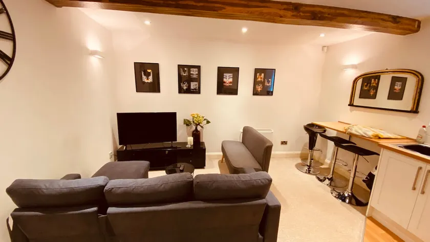 Flat 2 (two bed apartment) - Image 1