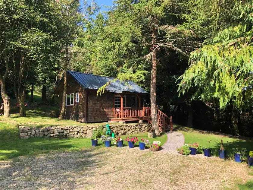 Willow Lodge - Image 1