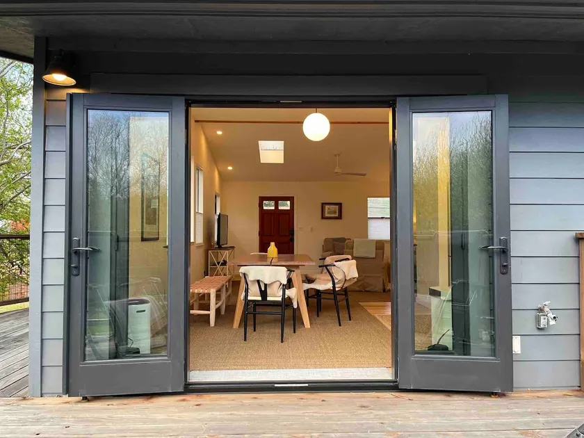 Close to Beaches!  A Willows Retreat! True Luxury! - Image 1