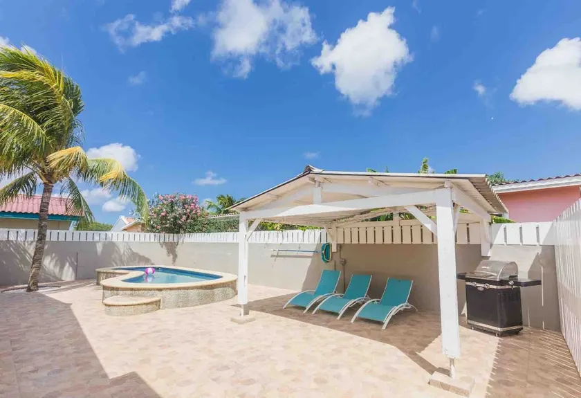 Villa MAC - Image 1