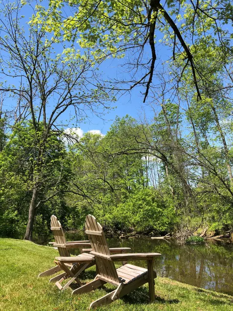 Antietam Toll House~ an historic waterfront cabin with fully fenced yard. - Image 1