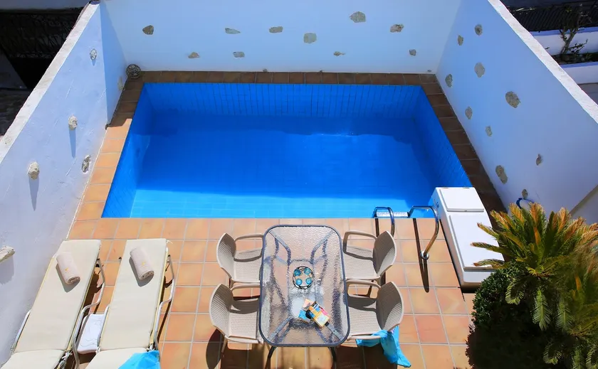 Villa Radamanthis - Image 1