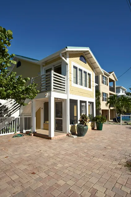 Las Palmas Beach Rentals unit 2 - Image 1