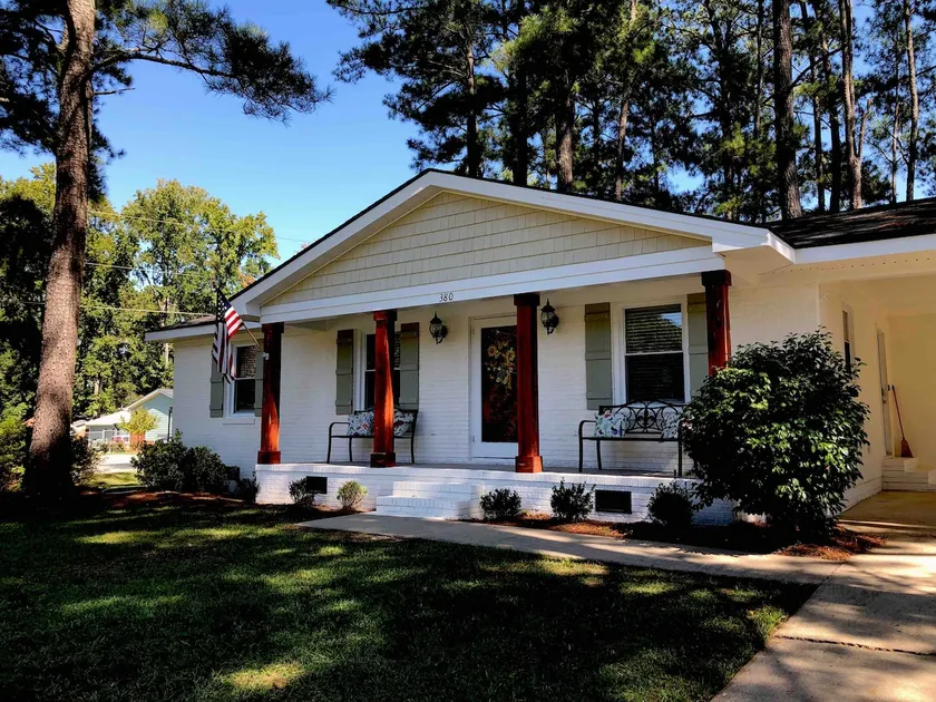 Pine Lovers Retreat (No Cleaning Fee) - Image 1
