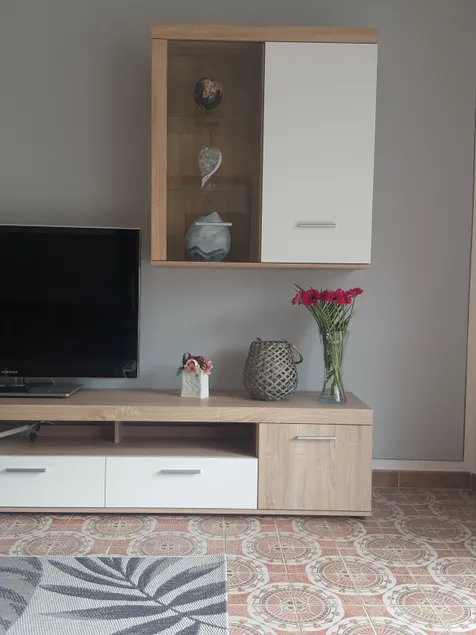 Bright apartment in Santa Maria Maggiore - Image 1