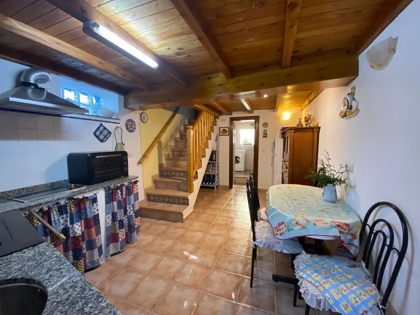 A rural house on the Asturian coast - Image 1