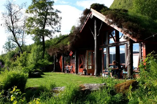 Troll Fjord cabins - SMÅTROLL 7 pers - Image 1