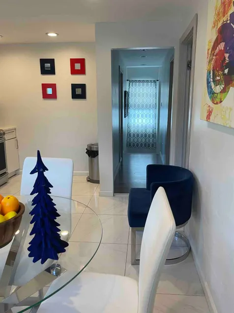 beautiful Modern apartment, close to everything ! - Image 1