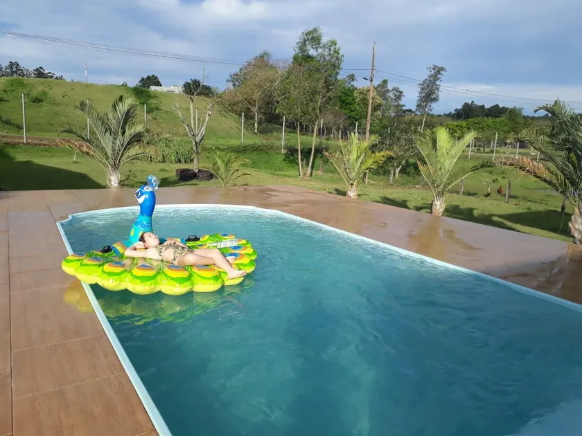 Charming place with pool. Pets welcome. - Image 1