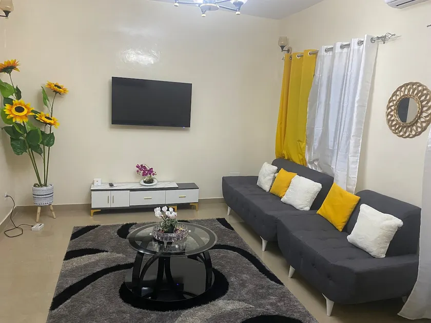 Well-equipped modern apartment in Mamelles Dakar - Image 1