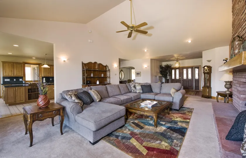 Spacious Home-Mountain & Valley Views - Dark Sky - Image 1