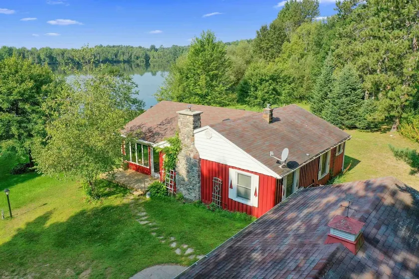 Scenic, Serene Lakefront Cabin — Wood Stove - Image 1