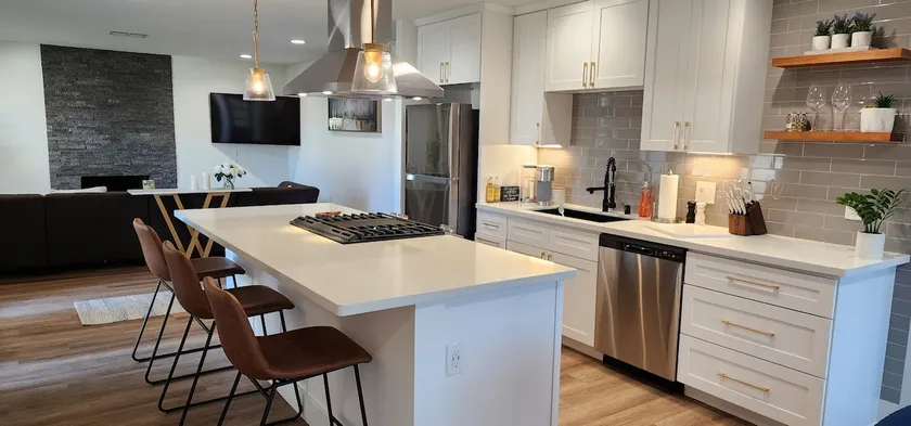 Updated gorgeous home 3BD - Image 1