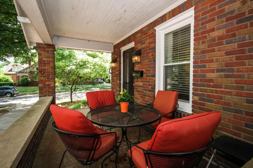 Charming 1937 Duplex, side 2 - Image 1