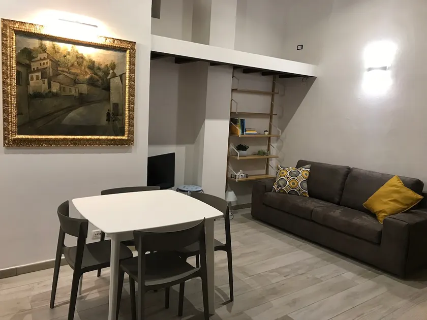 Cozy apartment close to Florence historical center - Image 1