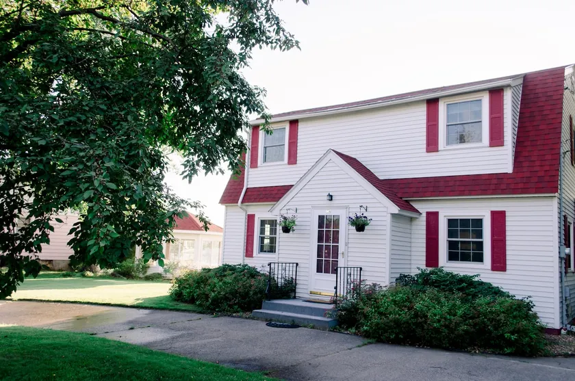 Charming House on the Mississippi - Image 1