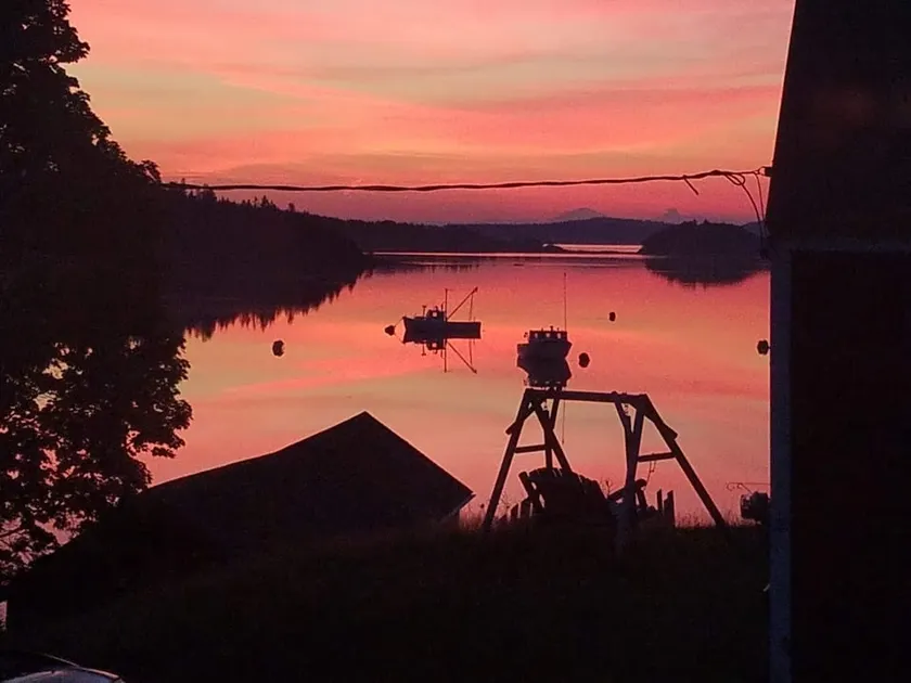 Lubec Home with a View -Globe Cove Cottage - Image 1