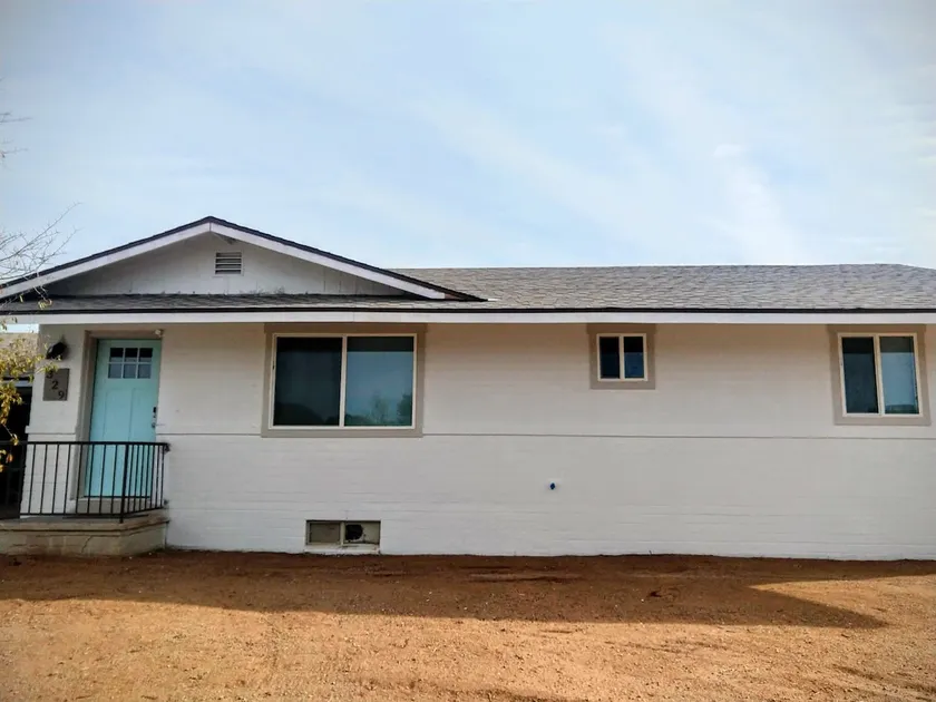 Remodeled home, close to everything! - Image 1
