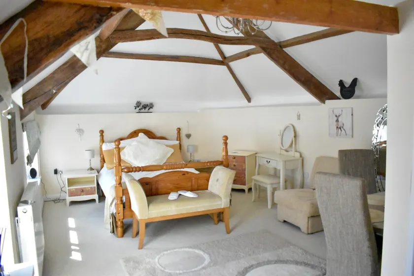 Beautiful Apartment with pool, indoor heated. - Image 1