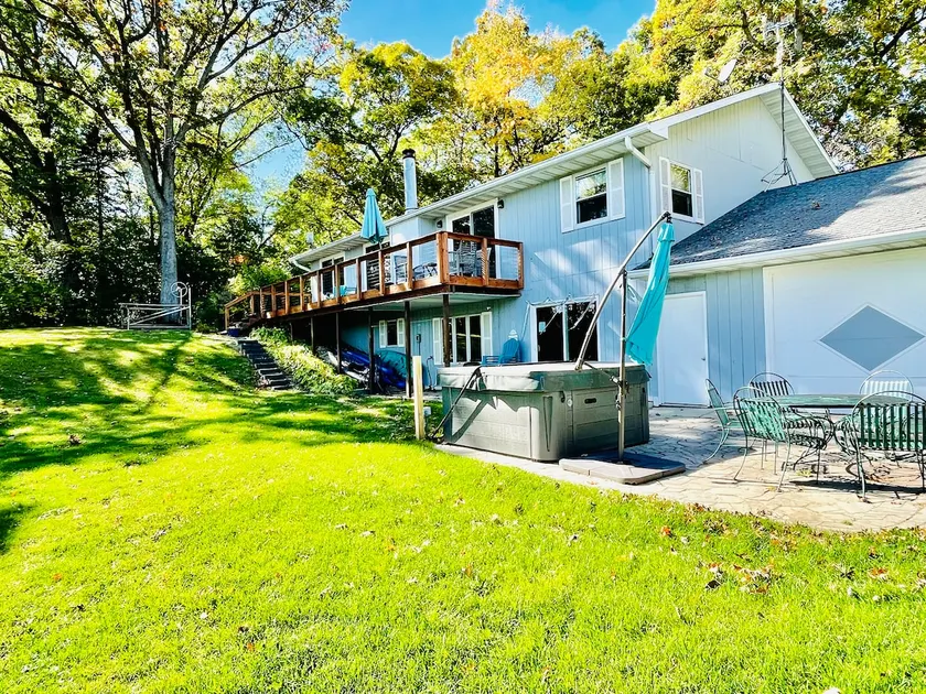 Private Lakefront Escape | Dock + Hot Tub - Image 1
