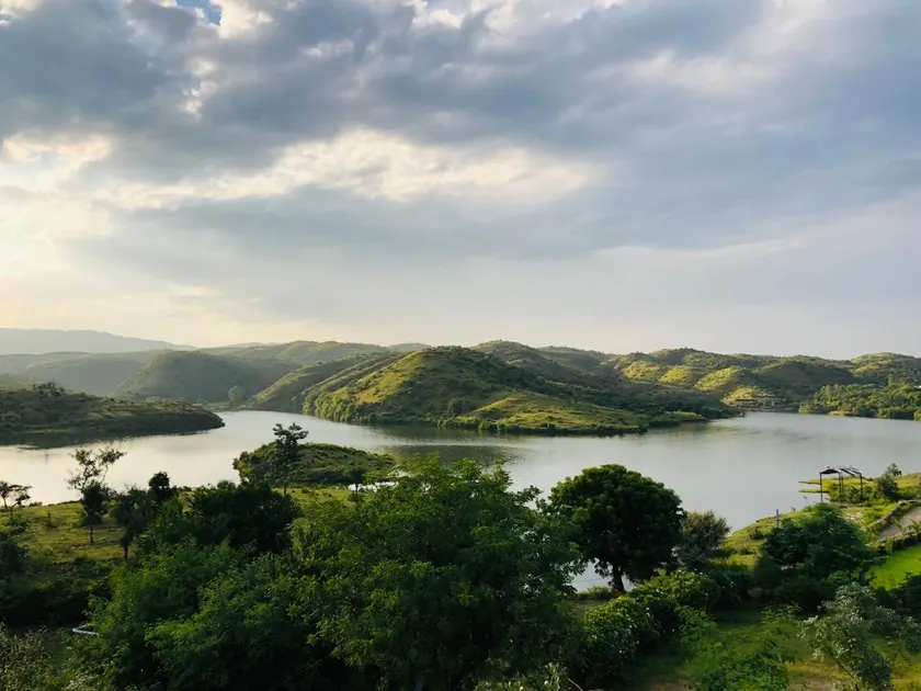 Infinity Pool+Organic Farm House with a lake view - Image 1