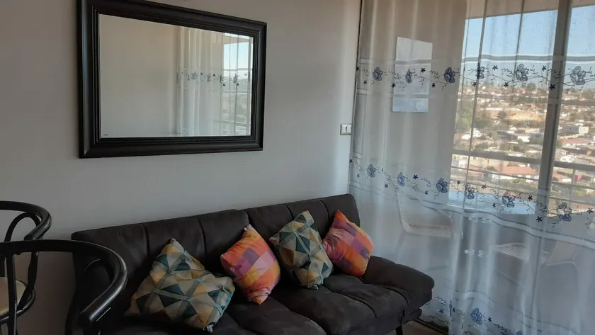 Modern apartment for couples, with a view and pool. - Image 1