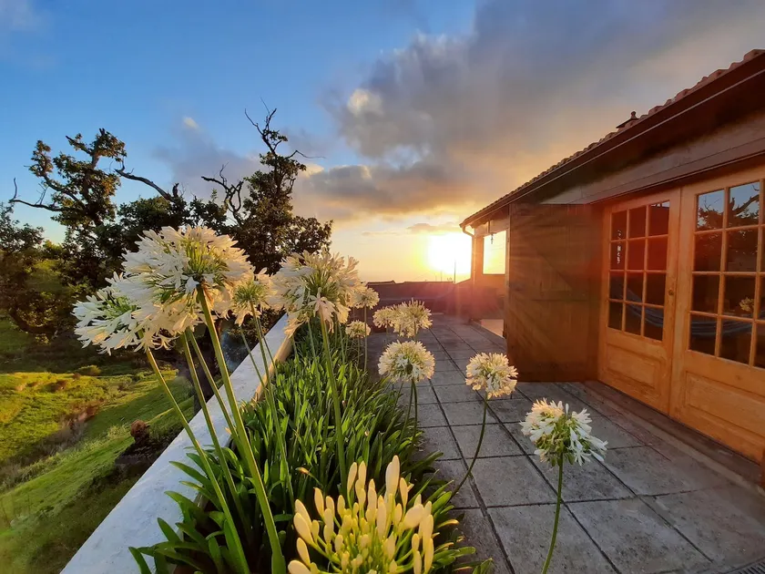 Casa Benedita | Casa di campagna con vista sulle montagne e sul mare - Image 1