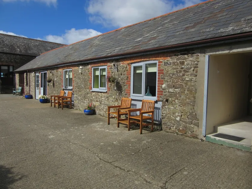Linhay, character one bedroom cottage near Bude - Image 1