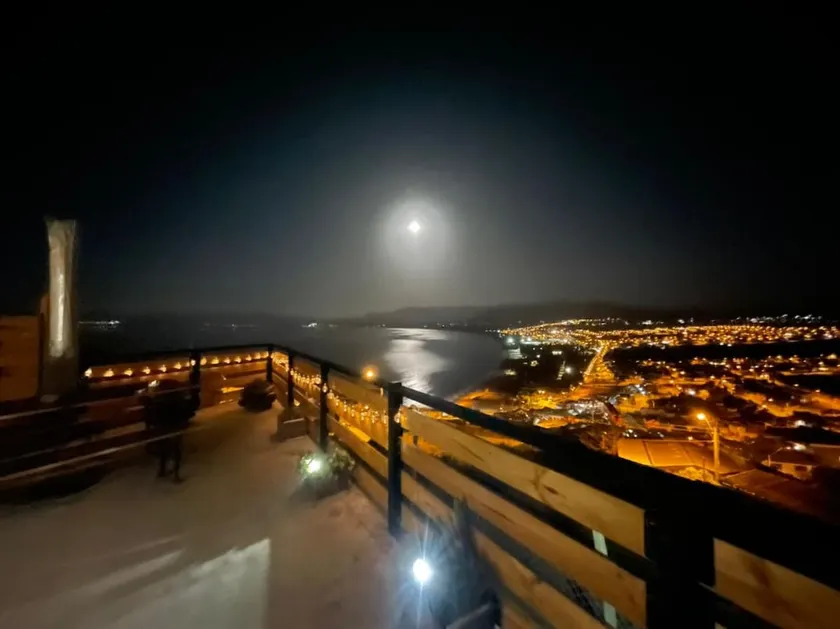 Apartment with a viewpoint of Guanaqueros, a privileged view - Image 1