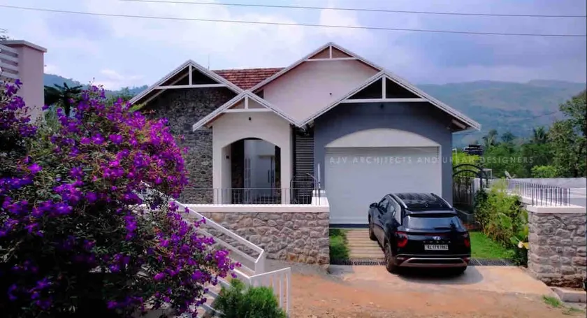 Mountscape Retreat | Luxury Pool Villa - Image 1