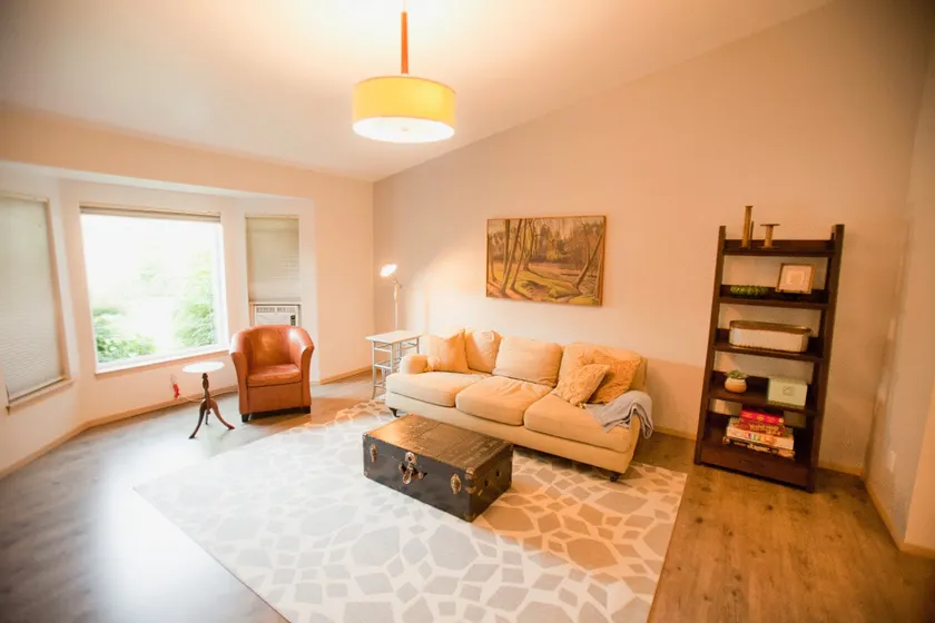 S.Hill Private 2bd 2bath 15 min from Downtown - Image 1