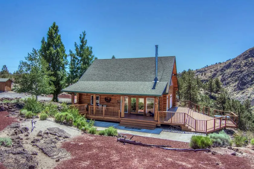 Steelhead Falls Log Cabin - Image 1